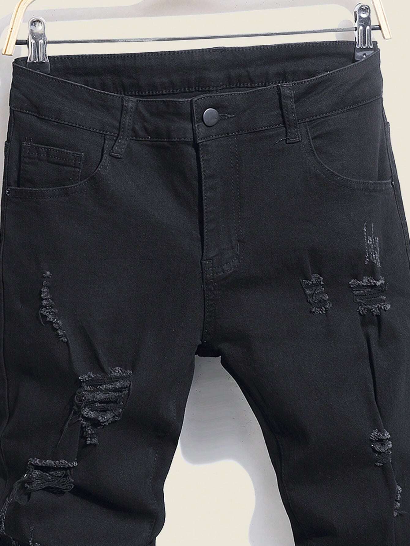 Calça Masculina com Detalhes Rasgados - Calça Victoria