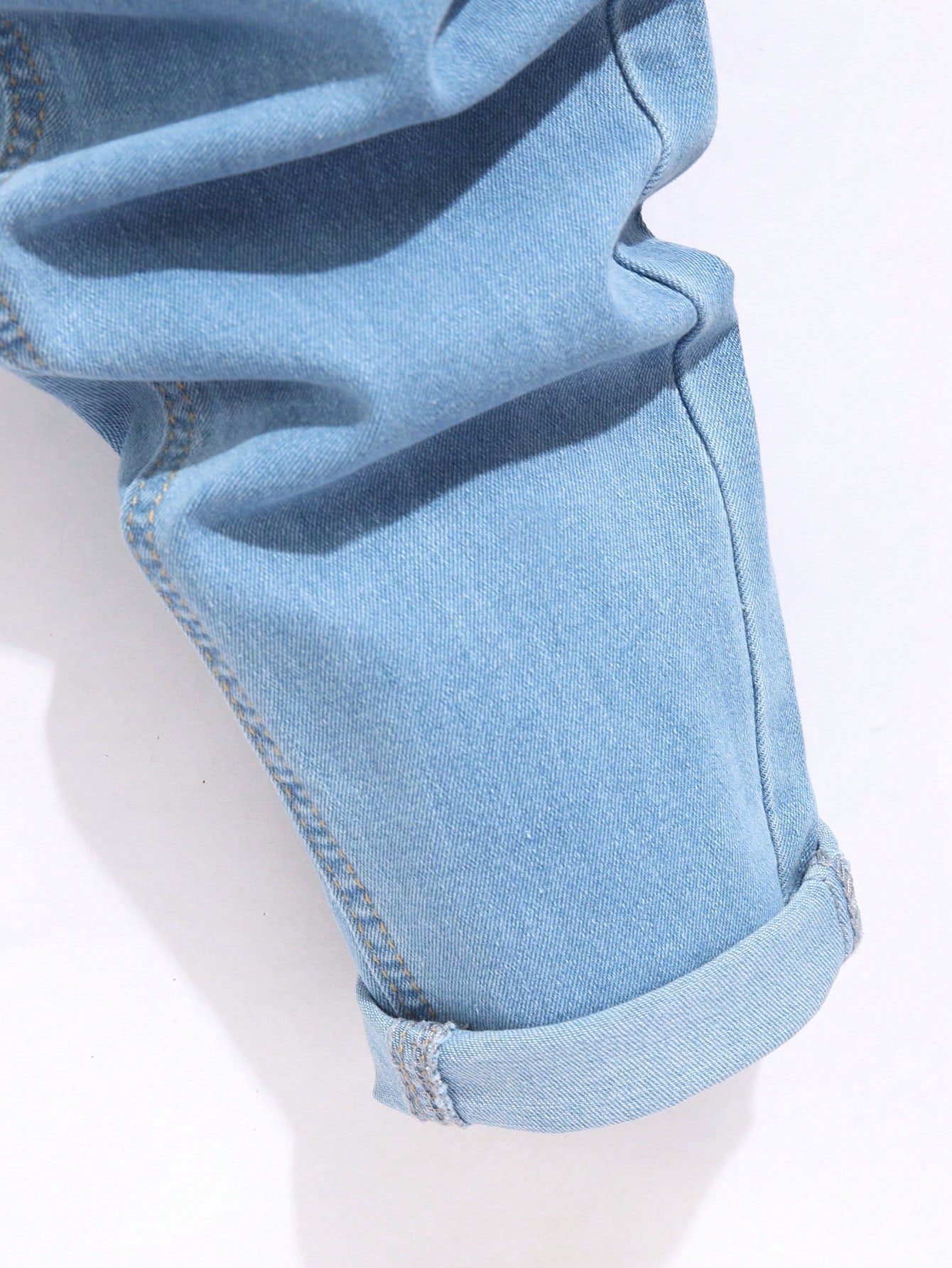 Calça Jeans Masculina Rasgada com Detalhes - Calça Melbourne