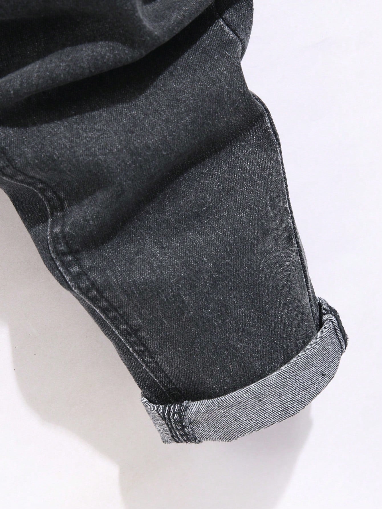 Calça Jeans Masculina Rasgada com Detalhes - Calça Melbourne